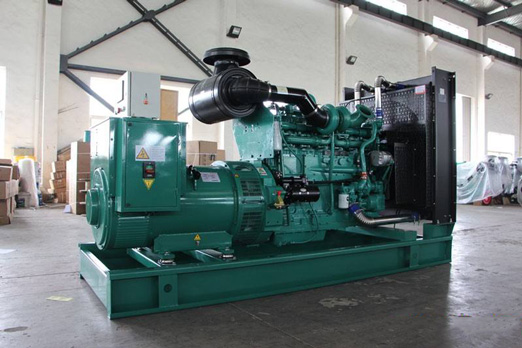 始兴320kw康明斯柴油发电车出租组图片 始兴320kw康明斯柴油发电车出租组图片